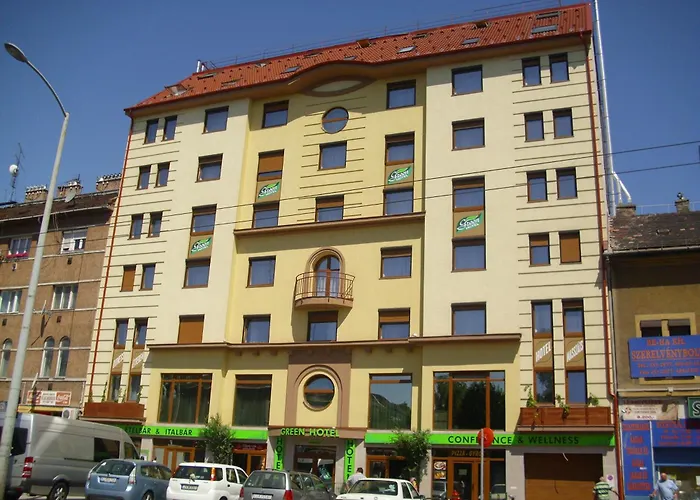 Resort: Green Hotel Budapest